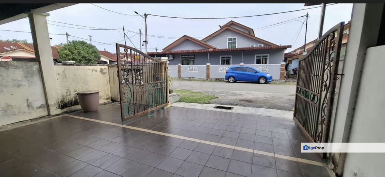 Sale single storey merlimau Sebatu melaka, Melaka, Merlimau