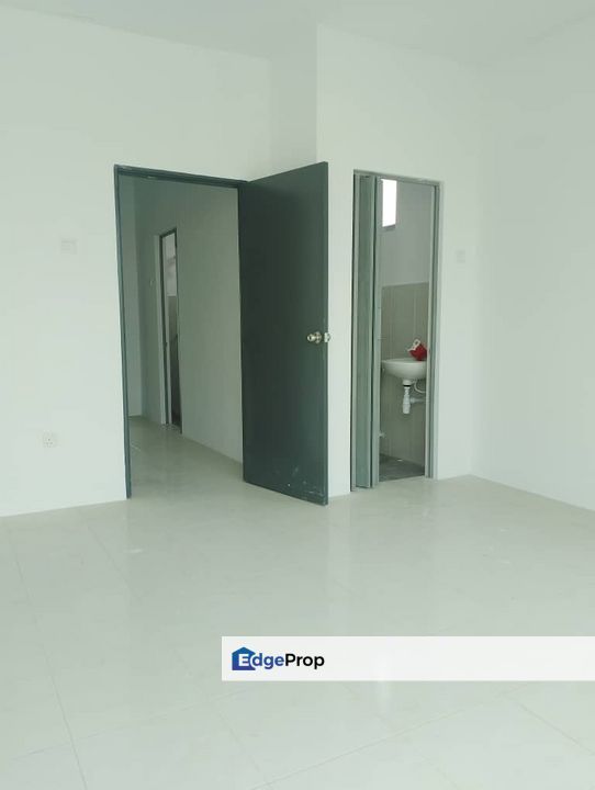 Rental double storey corner new house jasin melaka, Melaka, 