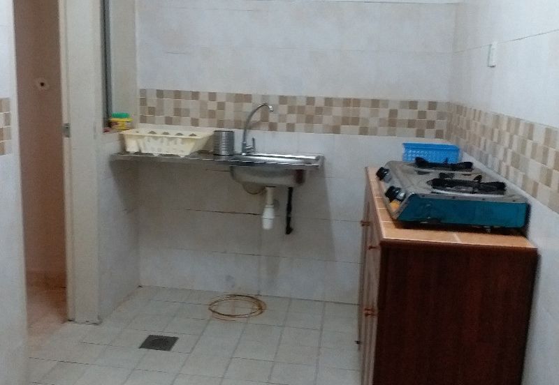 Puteri Bayu Apartment