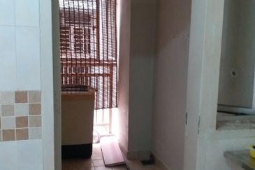 Puteri Bayu Apartment