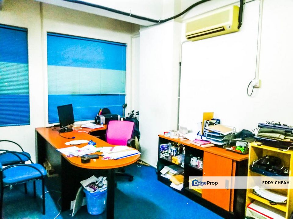 Kelana Square Office Unit near LRT @Kelana Jaya , Selangor, Petaling Jaya