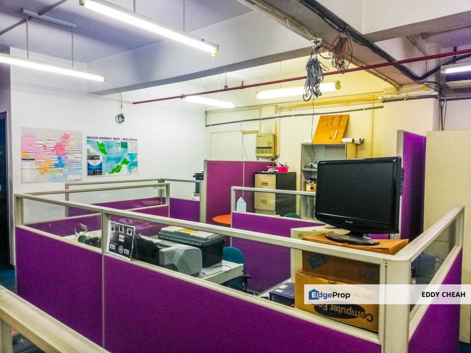 Kelana Square Office Unit near LRT @Kelana Jaya , Selangor, Petaling Jaya