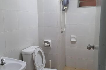 Main Place Residence