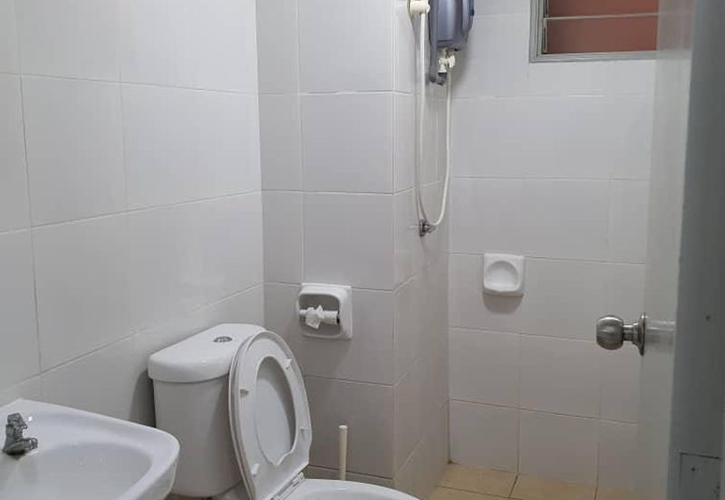 Main Place Residence