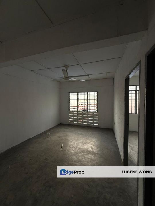 Kulai Indahpura Temenggong Flat 3Rooms 2Baths For Sale, Johor, Kulai