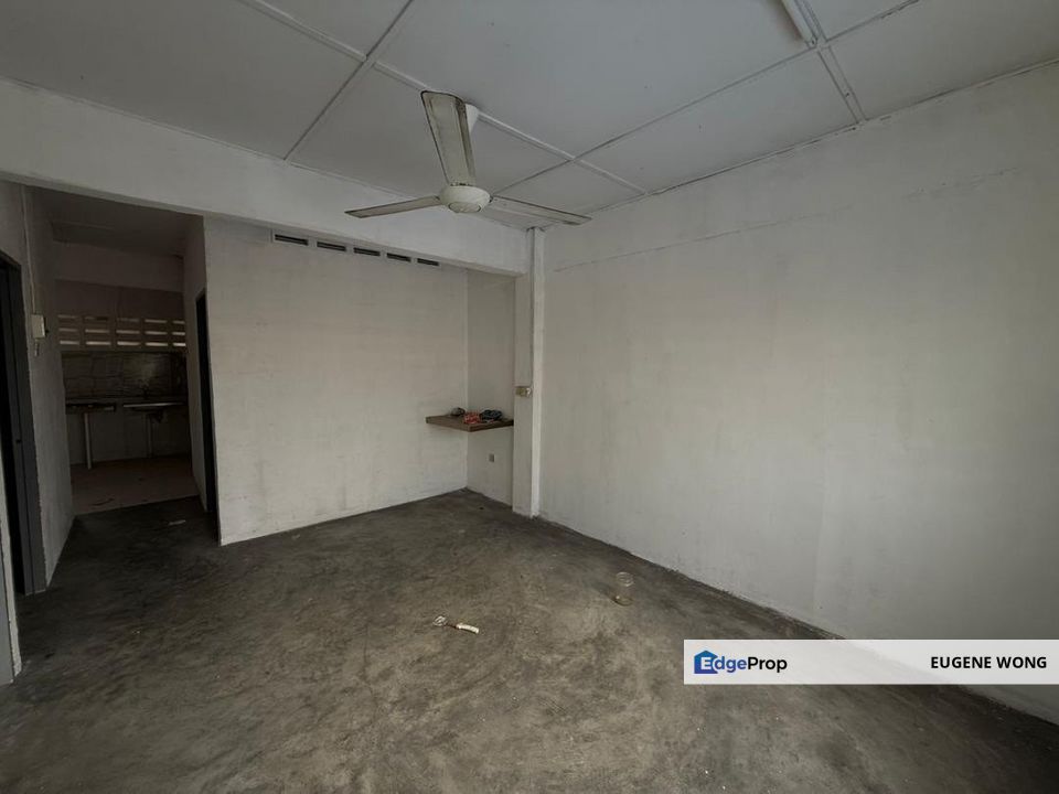 Kulai Indahpura Temenggong Flat 3Rooms 2Baths For Sale, Johor, Kulai