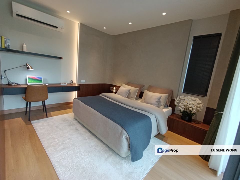 Golf Villa 3Rooms 3Baths 2971sqft with Open Terrace, Johor, Gelang Patah