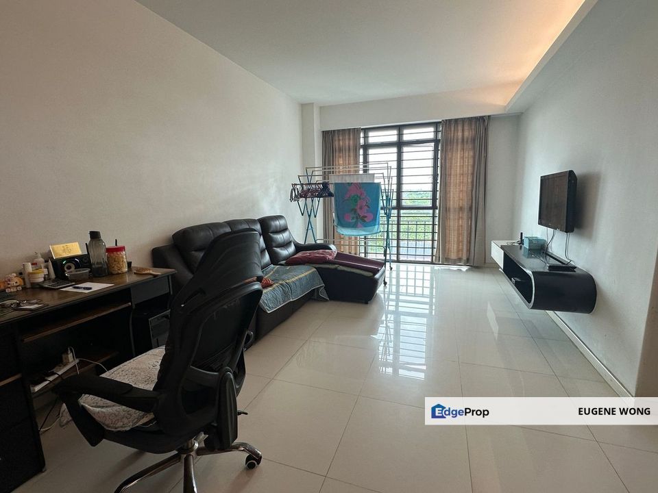 Full Loan Cash Out Tampoi Pulai View Apartment 3Rooms 2Baths Renovated Unit For Sale, Johor, Johor Bahru