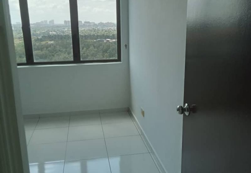 Sky Gardens Residences