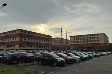 Flat Temenggong, Bandar Indahpura