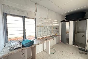 Flat Temenggong, Bandar Indahpura