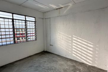 Flat Temenggong, Bandar Indahpura