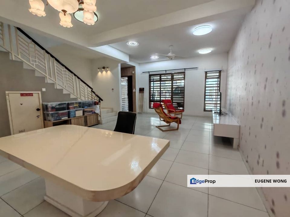 Kulai Lagenda Putra 2Storey Terrence House 4Rooms 3Baths Renovated Unit For Sale, Johor, Kulai