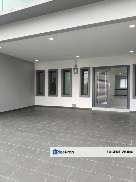 Skudai Taman Ungku Tun Aminah 2Storey Terrence House 4Rooms 3Baths Fully Renovated Unit For Sale, Johor, Skudai