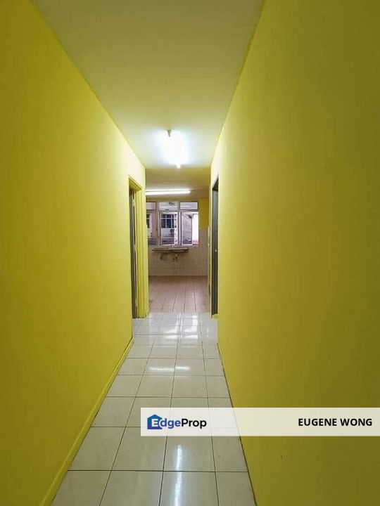 Bandar Selesa Jaya Shop Apartment 3Rooms 2Baths Unit For Rent, Johor, Skudai