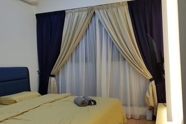 Baypoint @ Country Garden Danga Bay