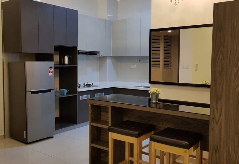 Baypoint @ Country Garden Danga Bay