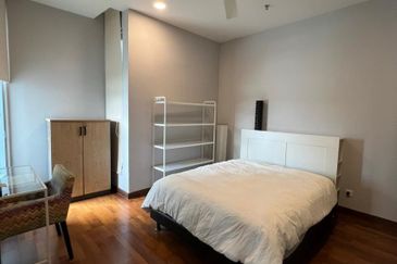 Somerset Puteri Harbour