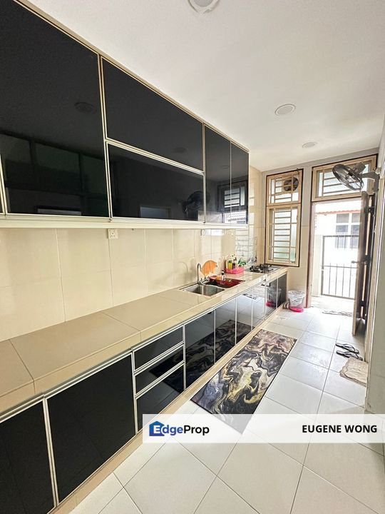 Kulai Bandar Putra Jalan Merbau 2Storey House 4Rooms 3Baths For Rent, Johor, Kulai