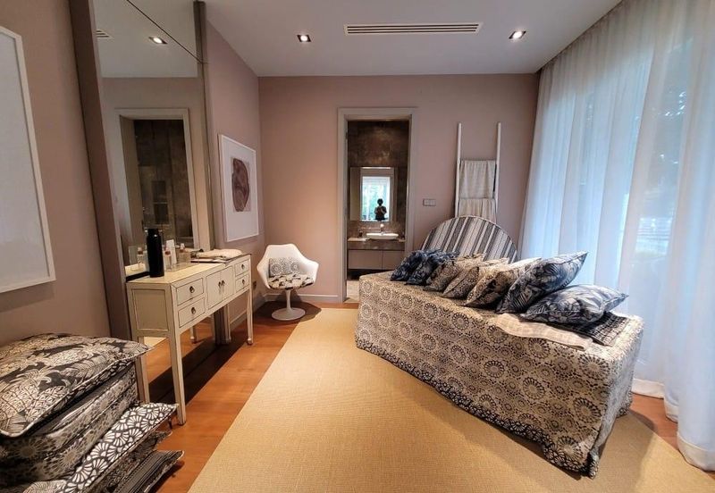 Emerald Bay @ Puteri harbour