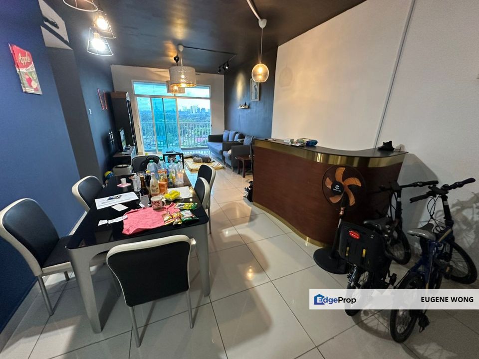 Twin Danga Residence 3Rooms 2Baths Seaview Renovated Unit For Sale, Johor, Johor Bahru
