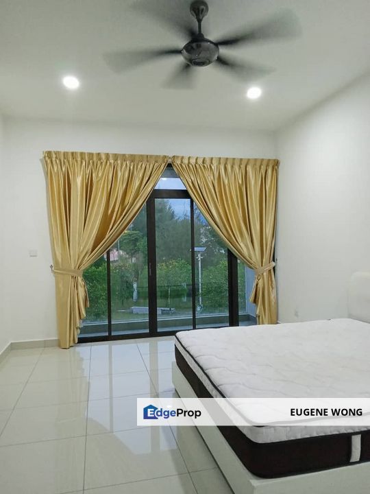 Horizon Hills Double Storey Superlink House 4Rooms 4Baths Fully Furnished Unit For Rent, Johor, 