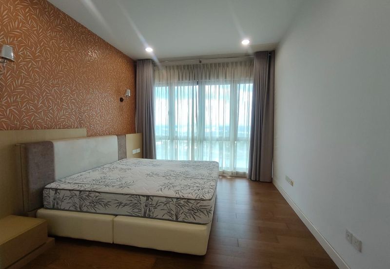 Imperia @ Puteri Harbour