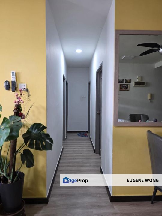 Mount Austin Lakeview Apartment For Sale, Johor, Johor Bahru