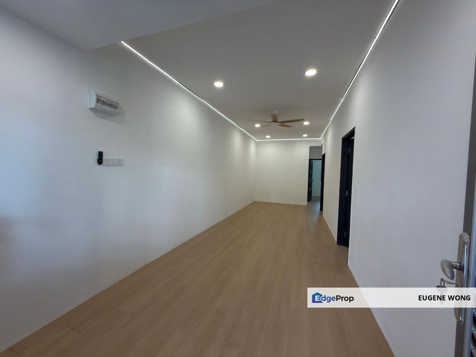 Saleng Taman Sutera Single Storey Terrace House Renovated Unit For Sale, Johor, Senai