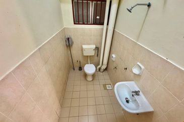 Pangsapuri Damai Mewah B