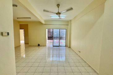 Pangsapuri Damai Mewah B