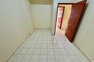 Pangsapuri Damai Mewah B