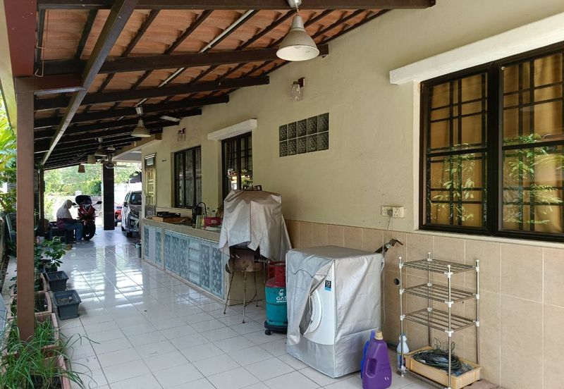 BANDAR ENSTEK (JENTAYU)