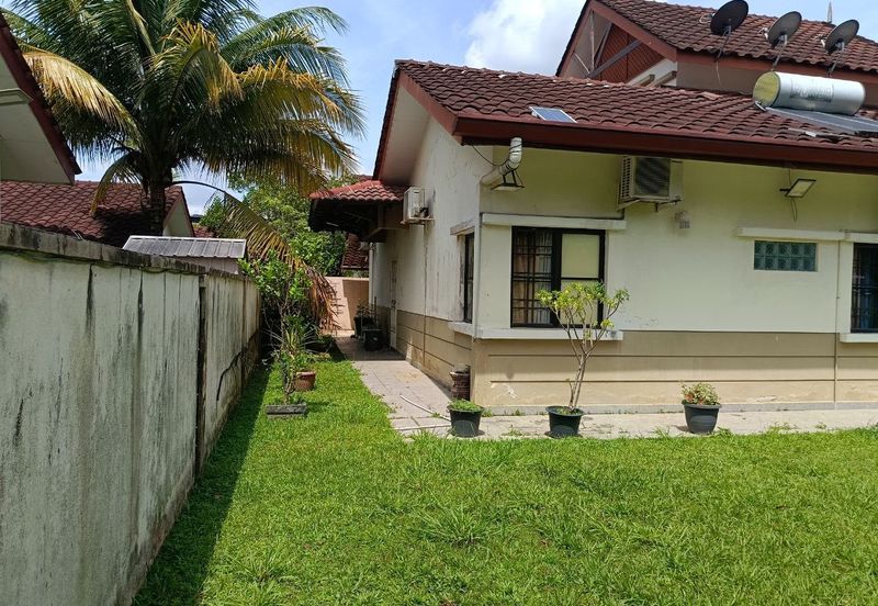 BANDAR ENSTEK (JENTAYU)