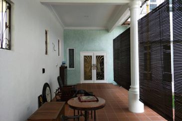 Jalan Bukit Mahkota 9 