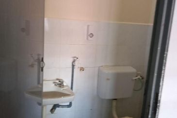 Single Storey Terrace Taman Bukit Rambai Utama Melaka