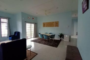 Bungalow single storey Taman Sri Impian Kluang Johor 