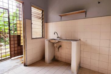 Double Storey JALAN PULAU INDAH Subang Impian Seksyen U10 Shah Alam