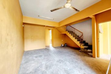 Double Storey JALAN PULAU INDAH Subang Impian Seksyen U10 Shah Alam