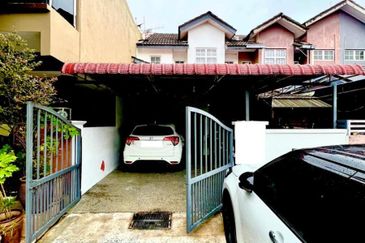 Persiaran Puncak Alam 2 