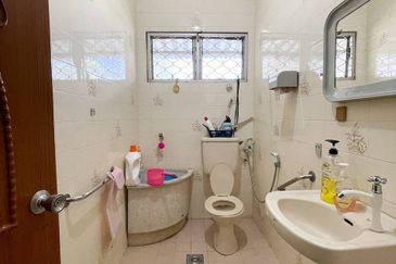 Seksyen 3, Shah Alam