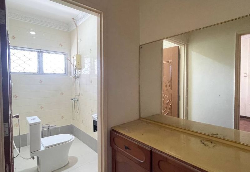 Seksyen 3, Shah Alam