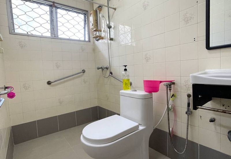 Seksyen 3, Shah Alam