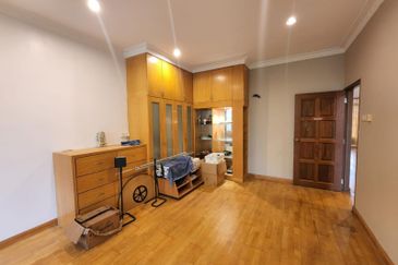  Double Storey BIG BUNGALOW Puncak Alam with GREEN & PEACEFUL ENVIRONMENT area