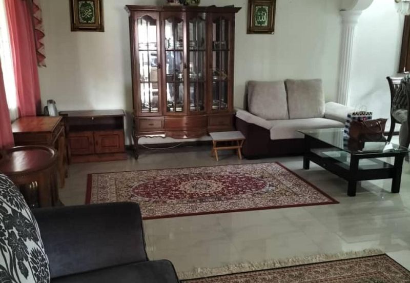 HARGA TER-MURAH, DOUBLE STOREY SEMI-D, JALAN KERUING, SHAH ALAM.