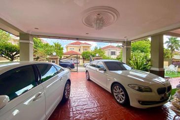 D Villa Equestrian, Kota Damansara