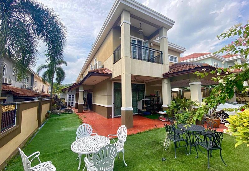 D Villa Equestrian, Kota Damansara