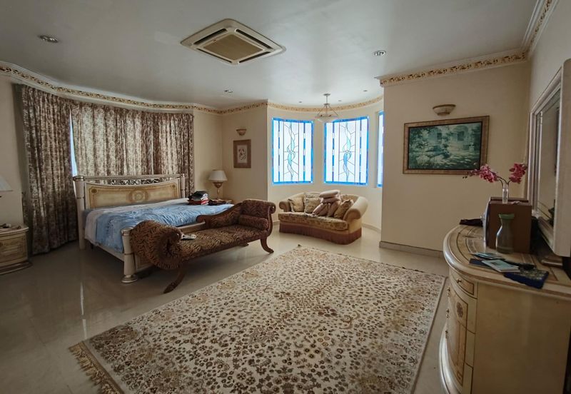 Double storey Bungalow House with furnished, Jalan Cecawi 6/14, Kota Damansara