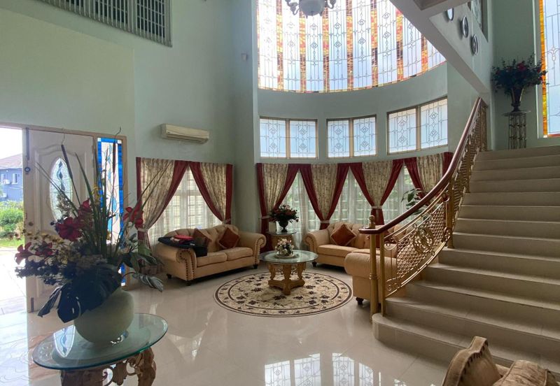 Double storey Bungalow House with furnished, Jalan Cecawi 6/14, Kota Damansara