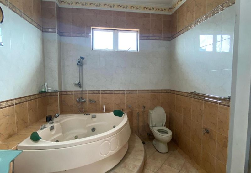 Double storey Bungalow House with furnished, Jalan Cecawi 6/14, Kota Damansara